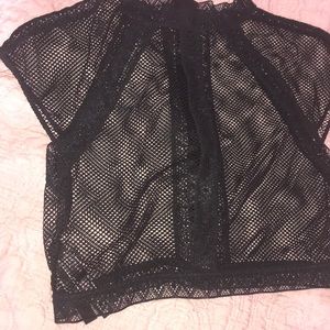 Sexy, versatile croptop